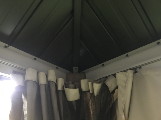 3X3X2.75M メタルペルゴラ 庭用品用の屋外ガイゼボ